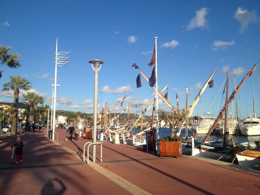 Au Coeur De La Ville Bandol Rum bild